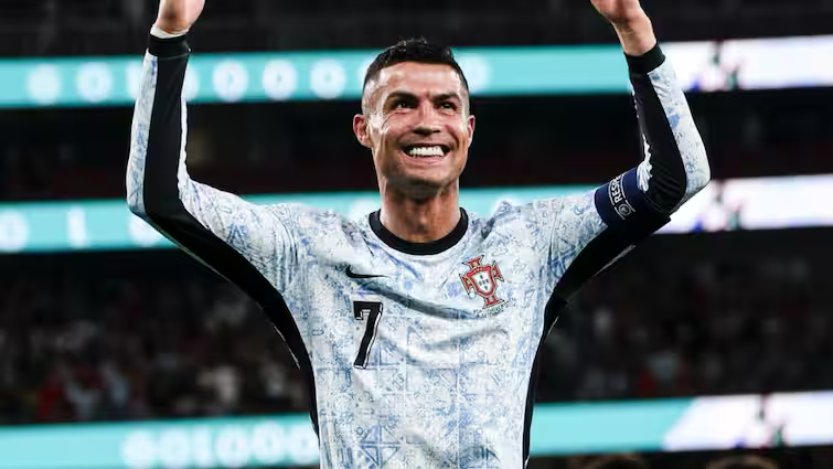 Cristiano Ronaldo: क्रिस्टियानो रोनाल्डो ने रचा इतिहास, सोशल मीडिया पर पूरे हुए 1 बिलियन फॉलोअर्स